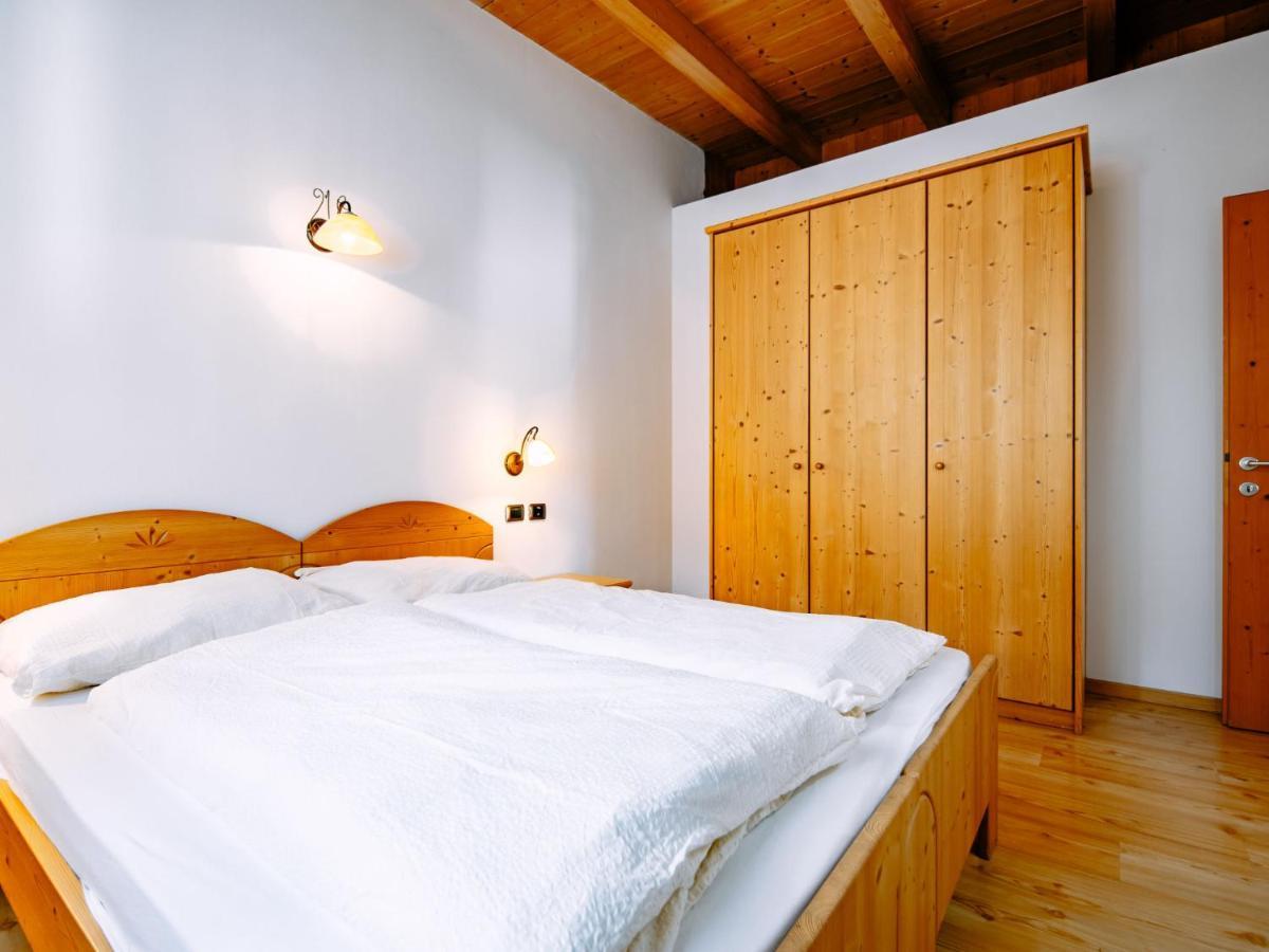 Apartment Cesa Soraruf By Interhome Campitello di Fassa Luaran gambar
